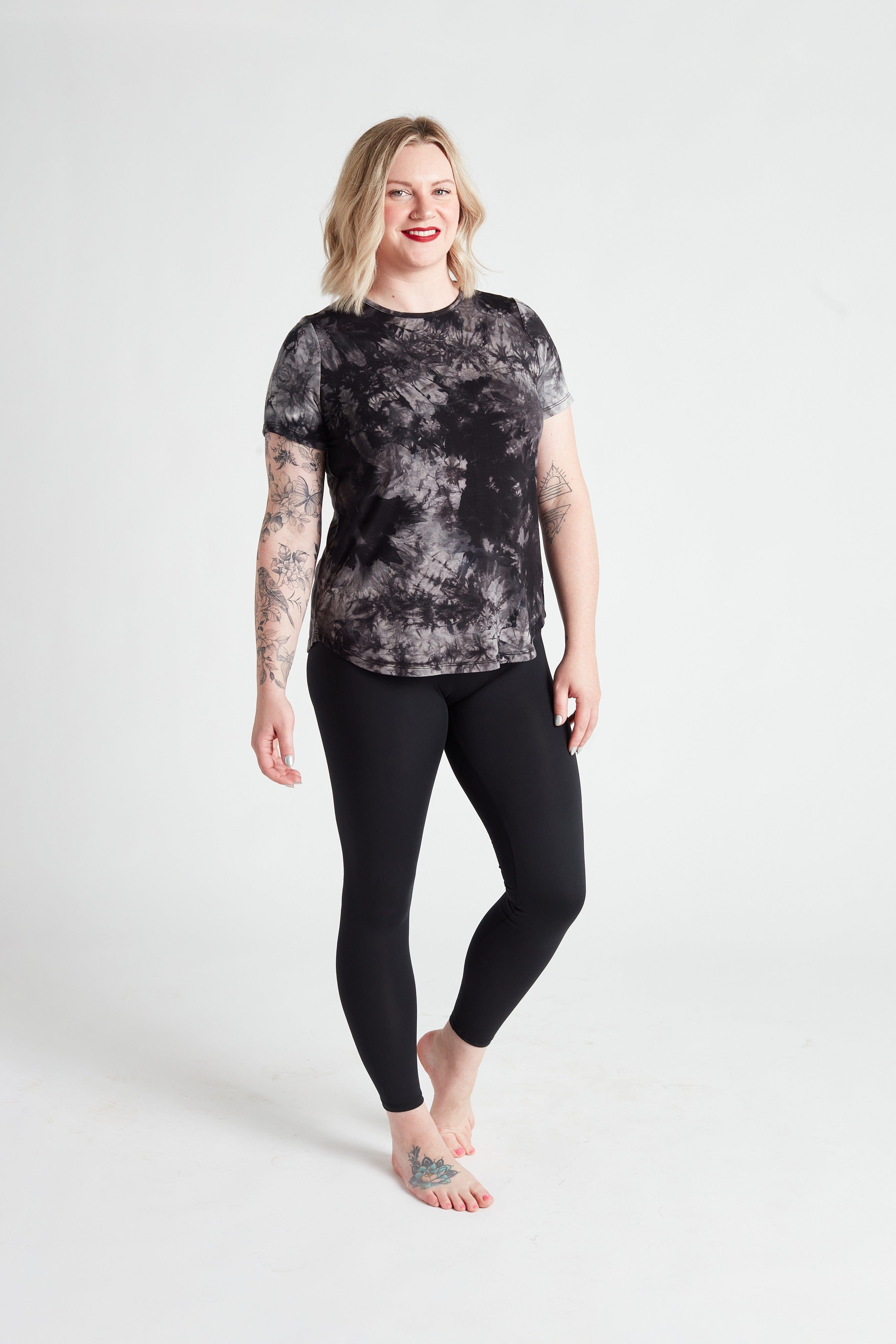 T-shirt ras du cou essentiel en Tie Dye