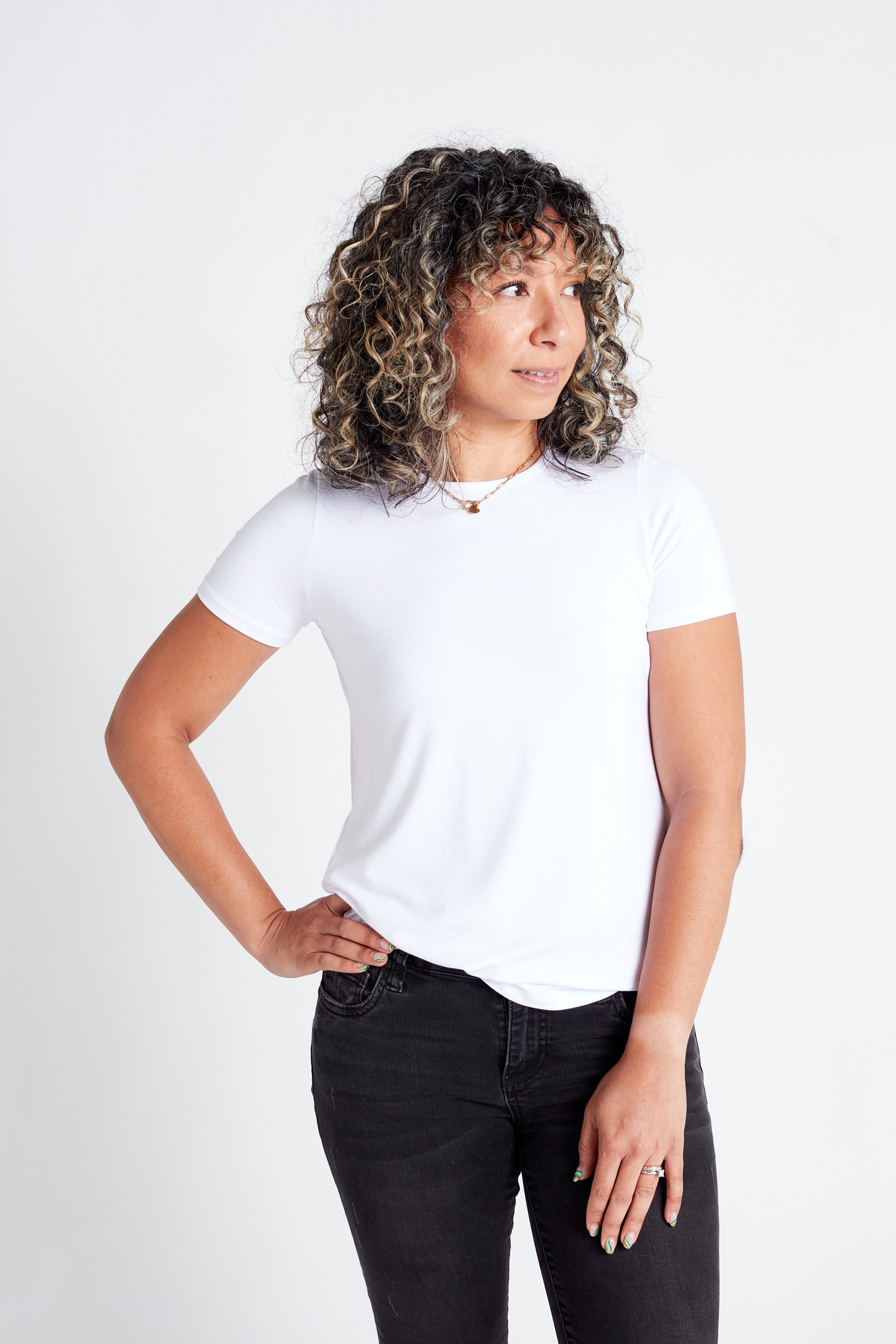 T-shirt ras du cou essentiel en blanc