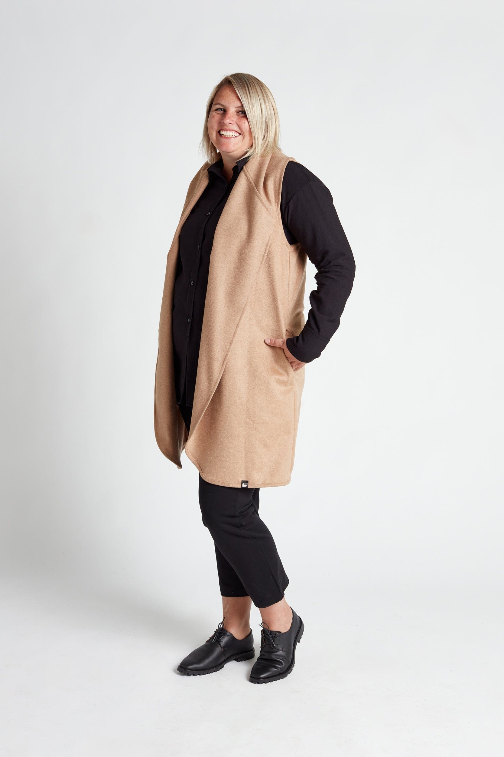 Gilet col en laine camel
