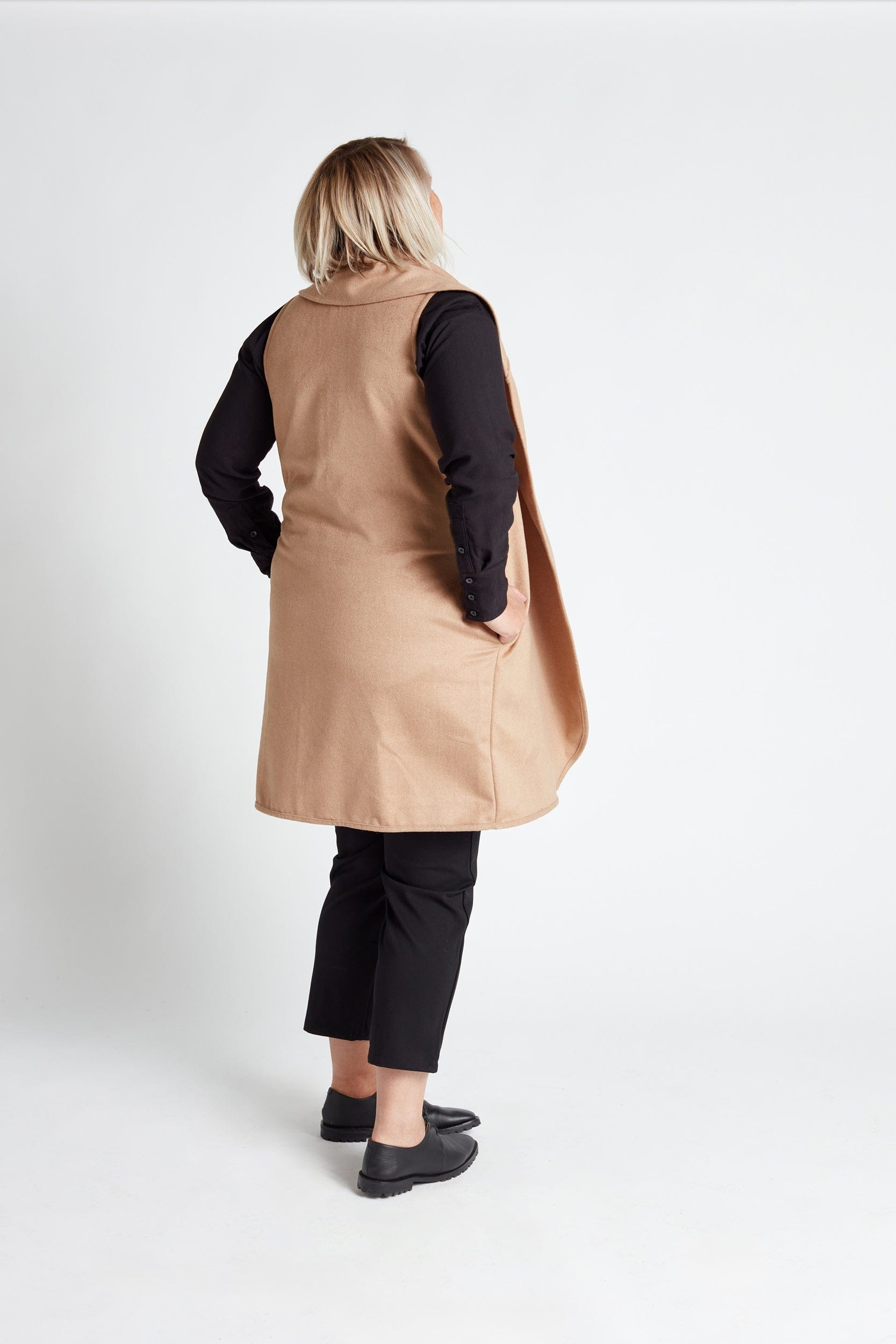 Gilet col en laine camel