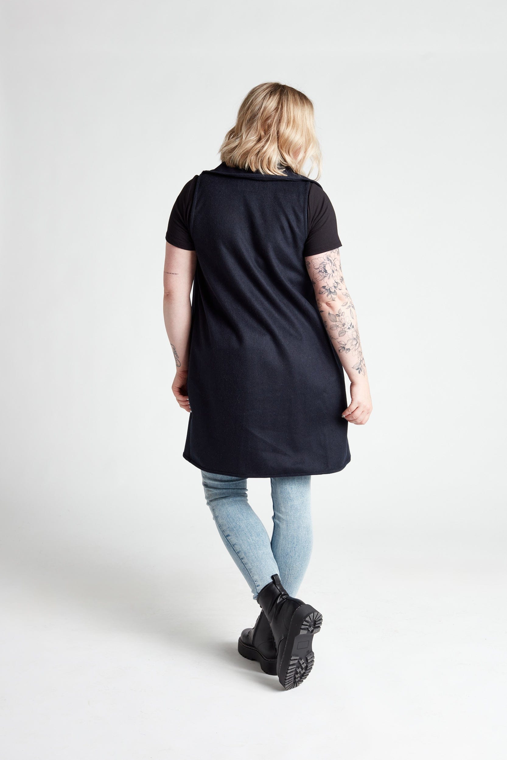 Gilet col en laine en bleu marine