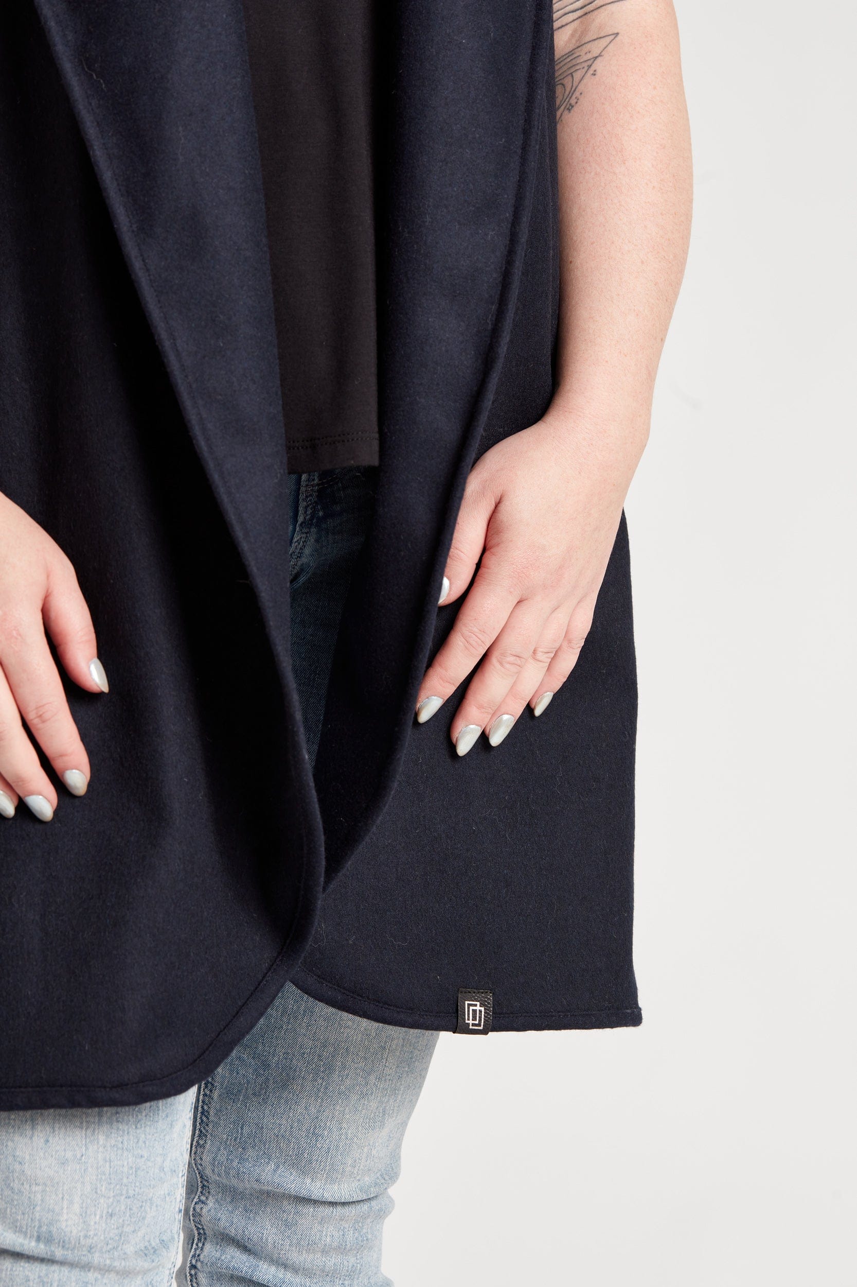 Gilet col en laine en bleu marine