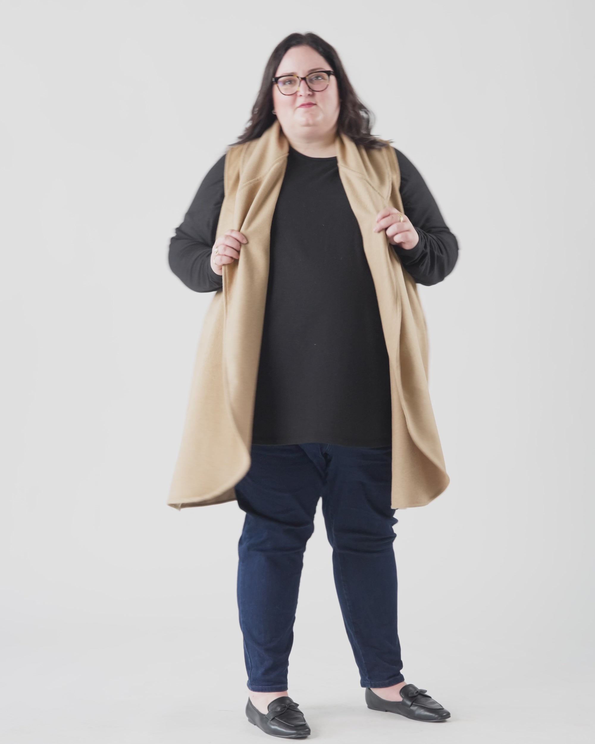 Gilet col en laine en bleu marine